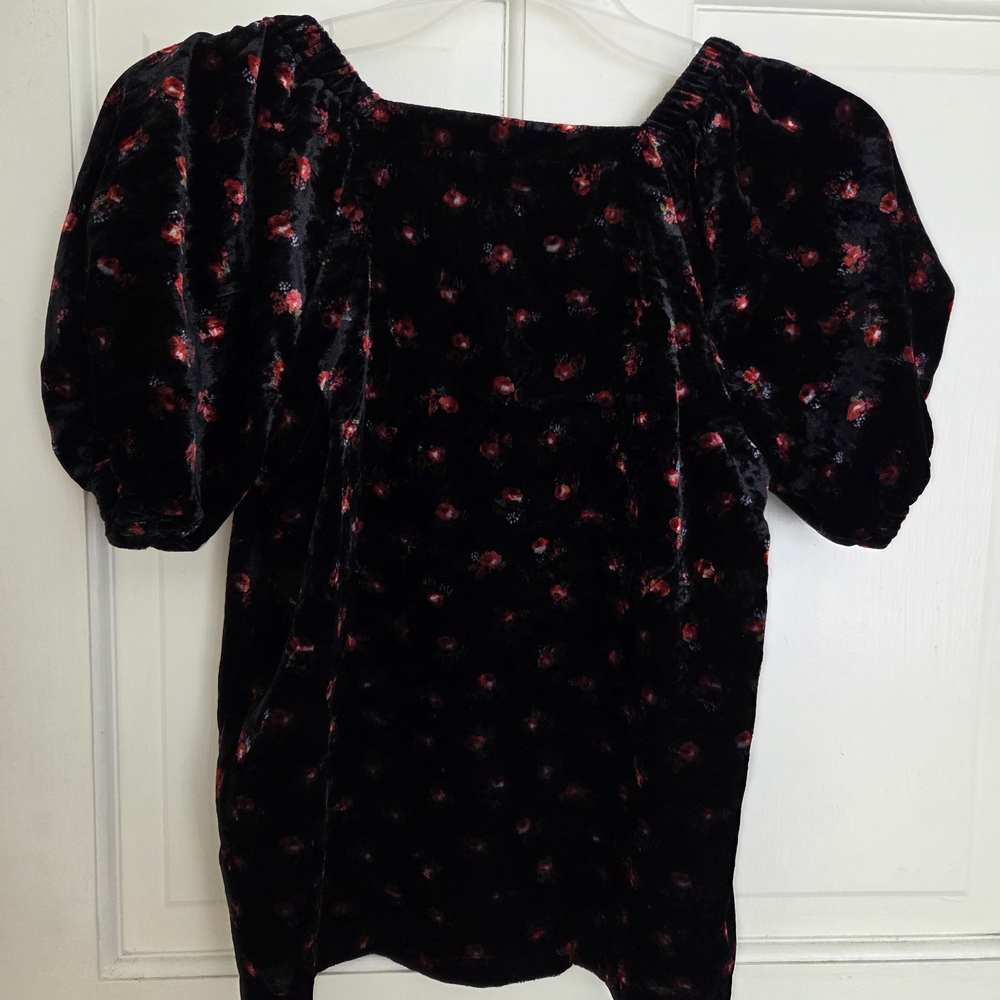 LOFT Black and Red Floral Velvet Top XSP - Picture 4 of 4